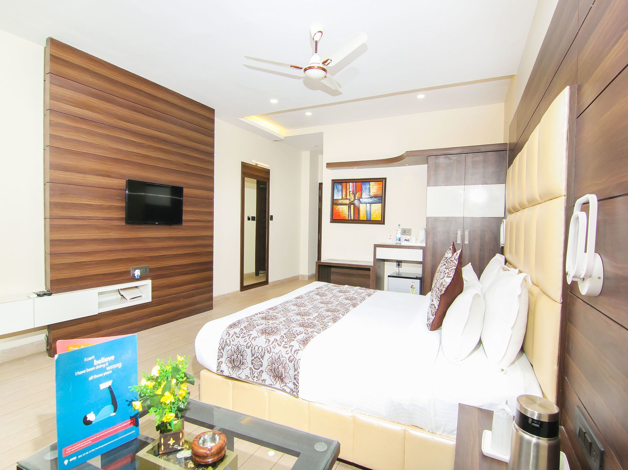 Moments Hotel Lucknow Eksteriør billede